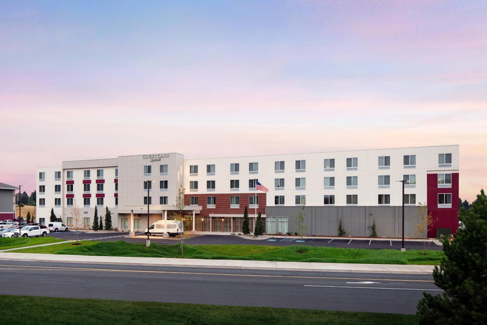 Courtyard By Marriott Pullman Hotel Eksteriør billede