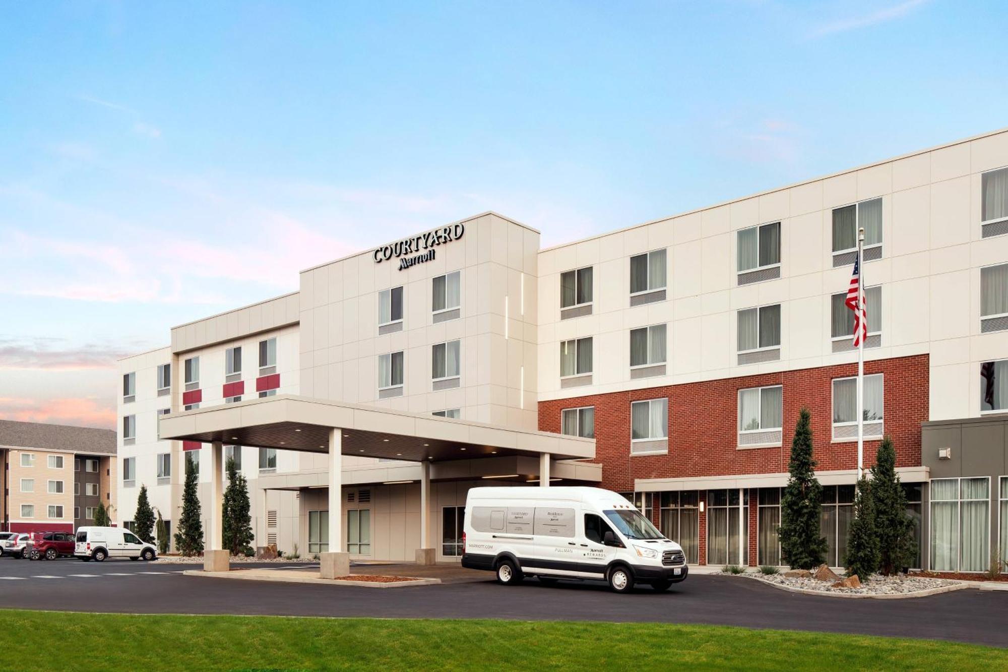 Courtyard By Marriott Pullman Hotel Eksteriør billede
