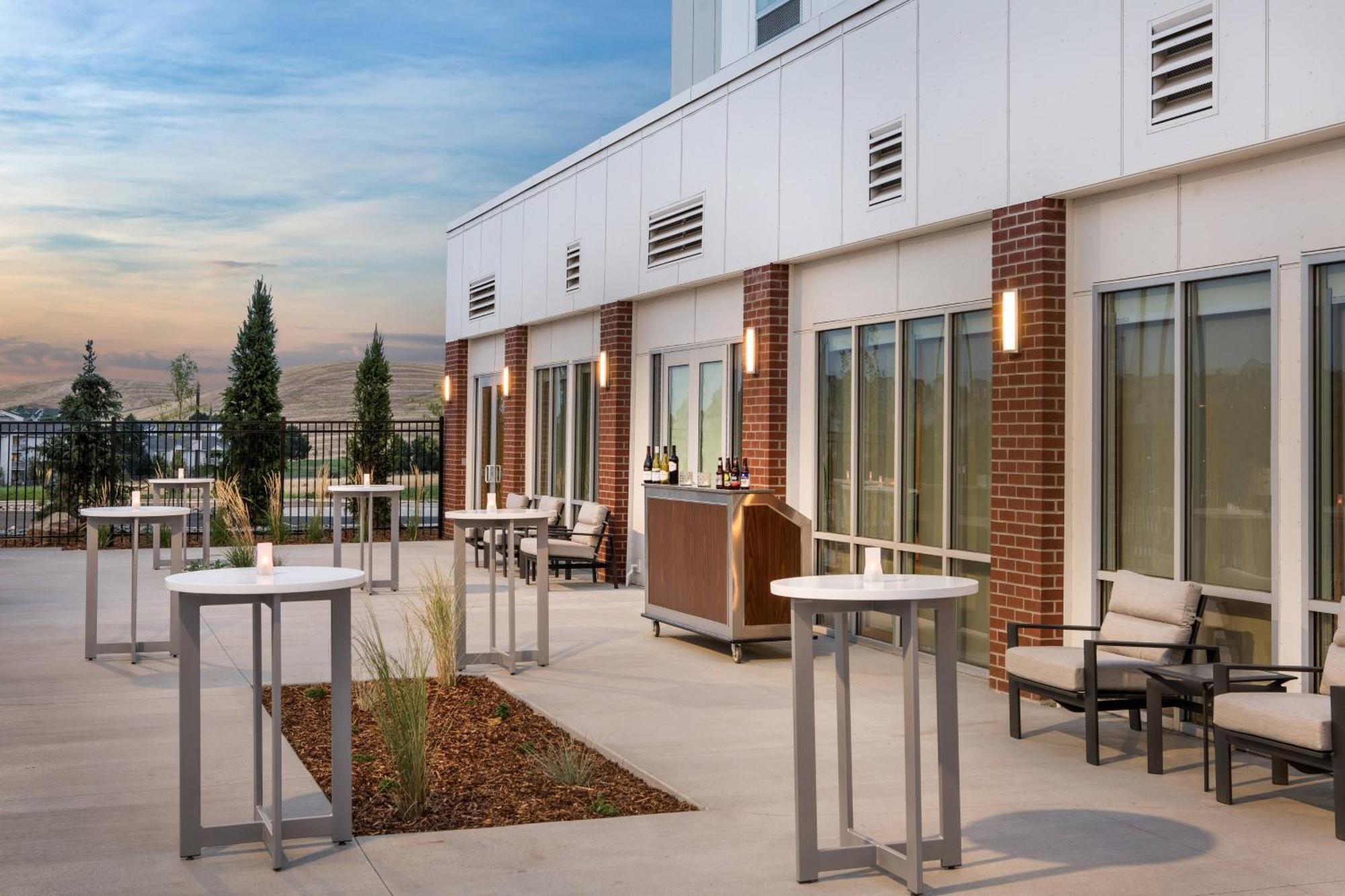 Courtyard By Marriott Pullman Hotel Eksteriør billede